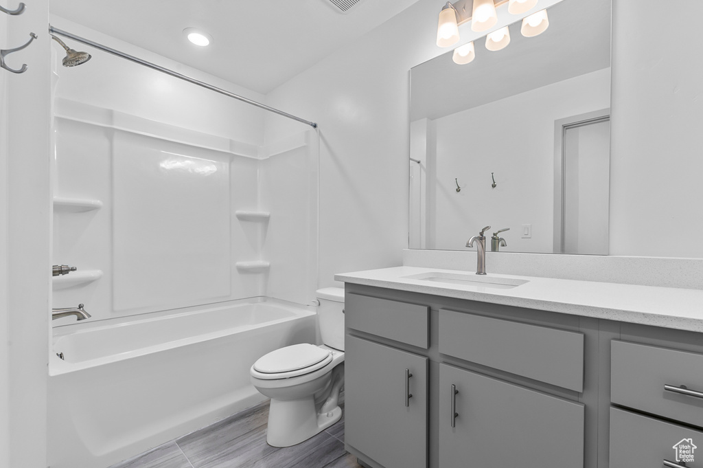 Photo 15 for MLS #2117649 at 108 E Fairmont Pl