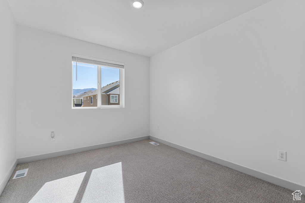 Photo 17 for MLS #2117649 at 108 E Fairmont Pl