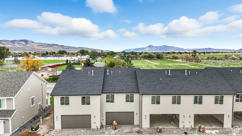 62 E 1225 S Tremonton, UT 84337