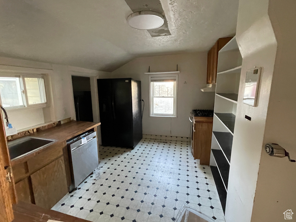 426 E 200 S Logan, UT 84321