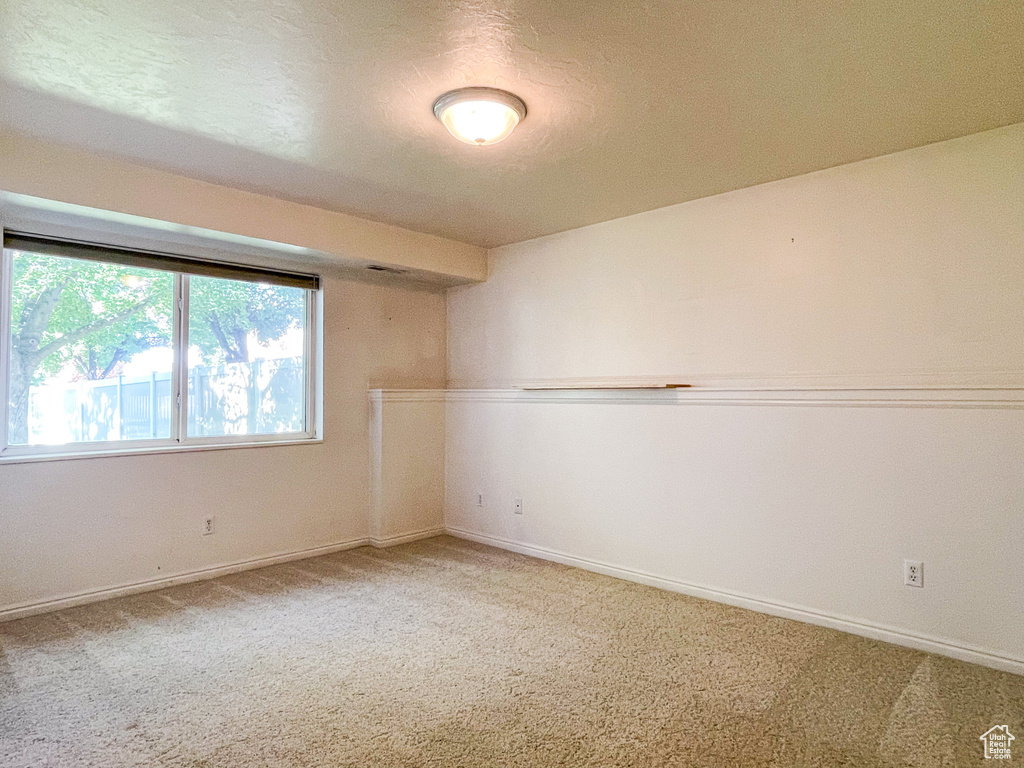 864 S 700 E Pleasant Grove, UT 84062