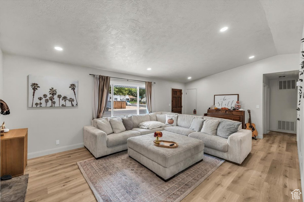Photo 3 for MLS #2117671 at 727 N 1275 West