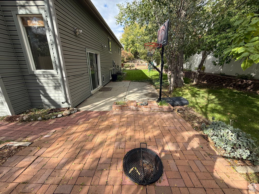 3184 BARNHILL BAY Cottonwood Heights, UT 84121