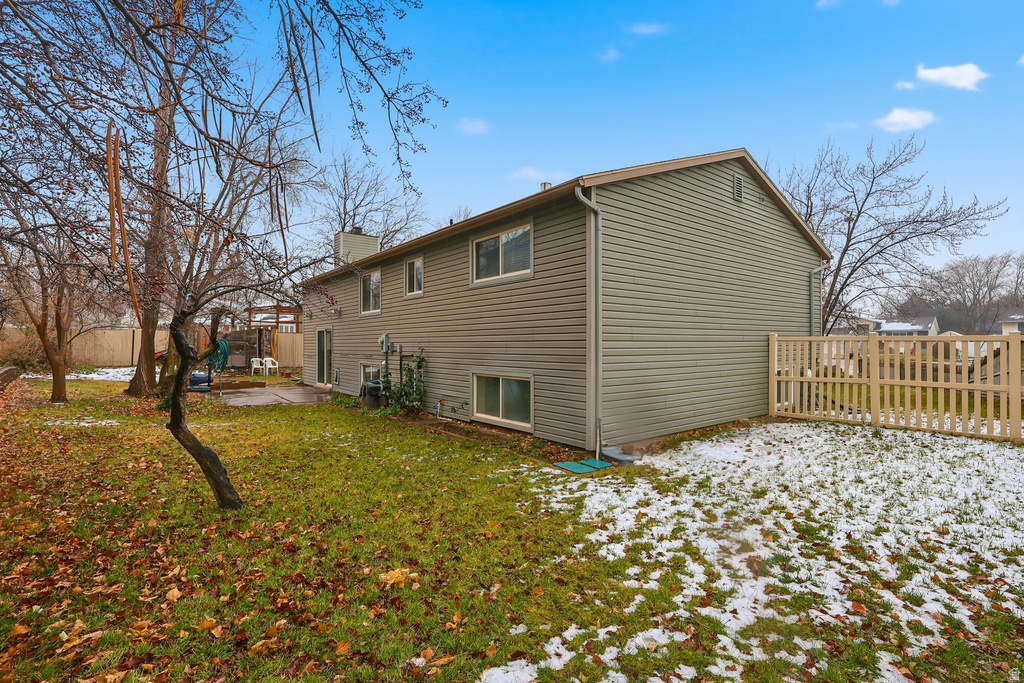 3184 BARNHILL BAY Cottonwood Heights, UT 84121