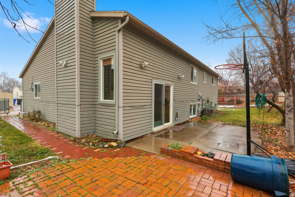 3184 BARNHILL BAY Cottonwood Heights, UT 84121