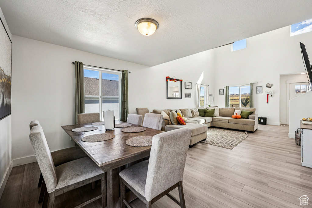 Photo 9 for MLS #2117673 at 3936 S Sennie Dr
