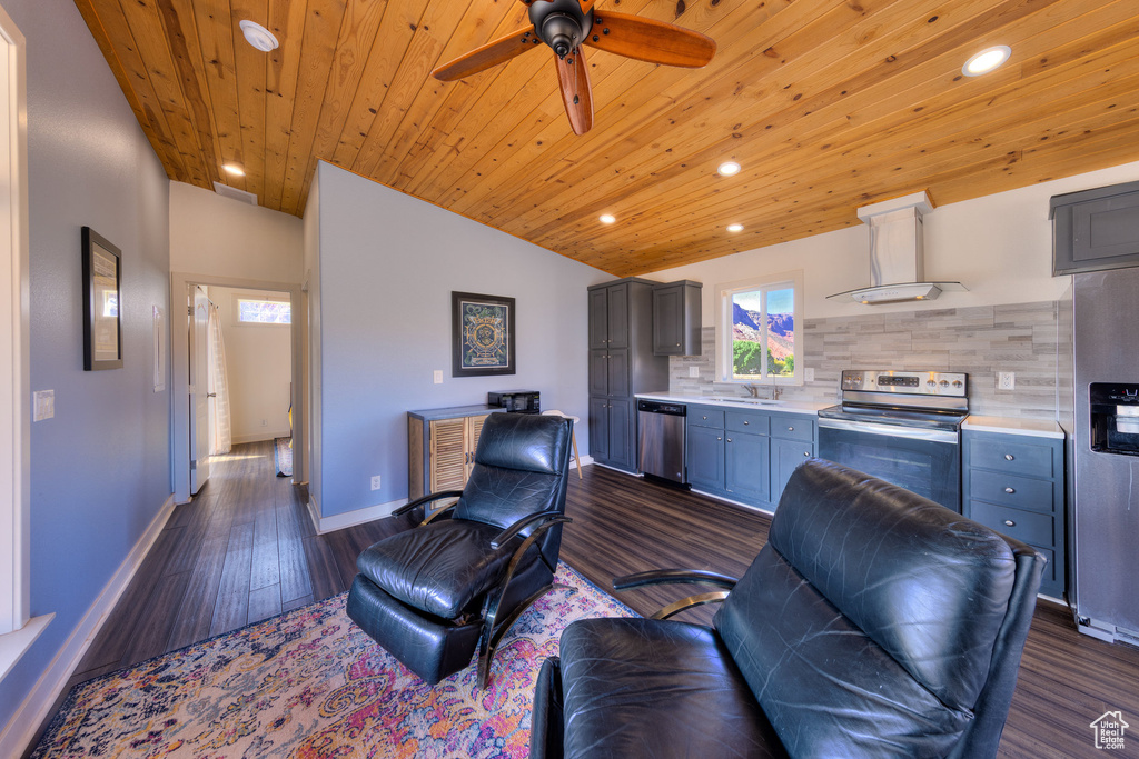 Photo 11 for MLS #2117679 at 438 Castle Valley Dr