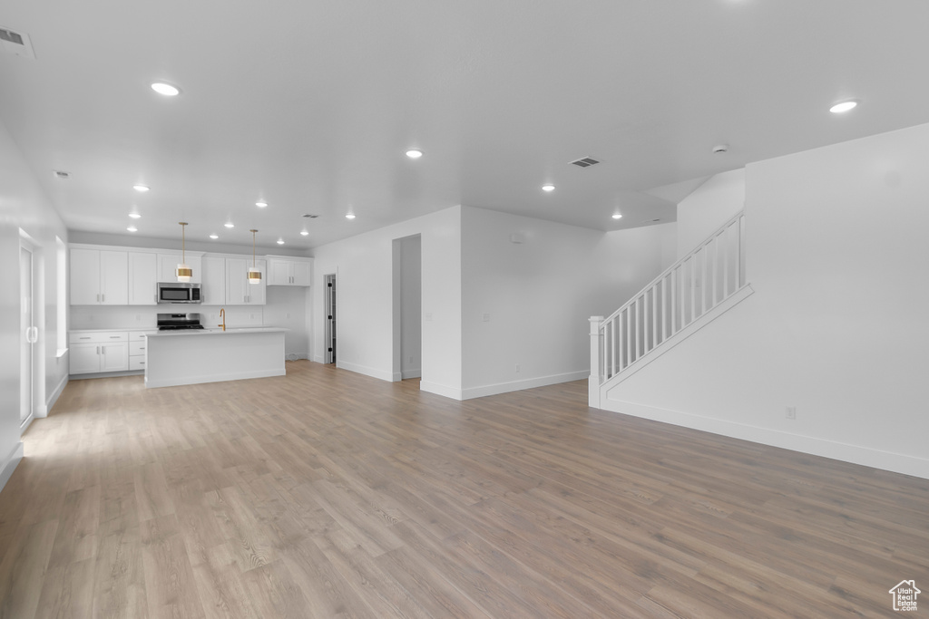 Photo 11 for MLS #2117682 at 678 N 600 West #103