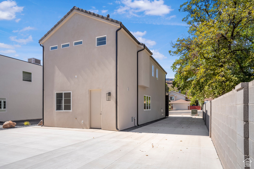 Photo 54 for MLS #2117683 at 375 S 200 West