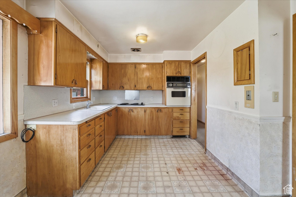 Photo 11 for MLS #2117684 at 671 N 150 West