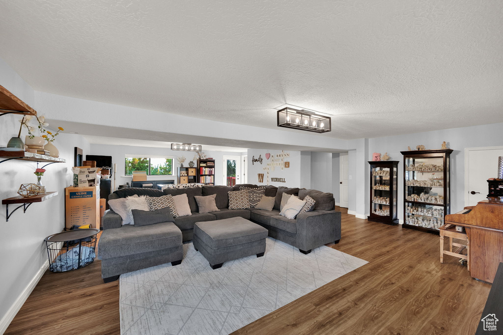 Photo 19 for MLS #2117691 at 735 W 3500 North