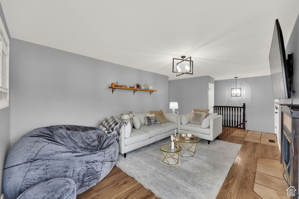 Photo 7 for MLS #2117691 at 735 W 3500 North