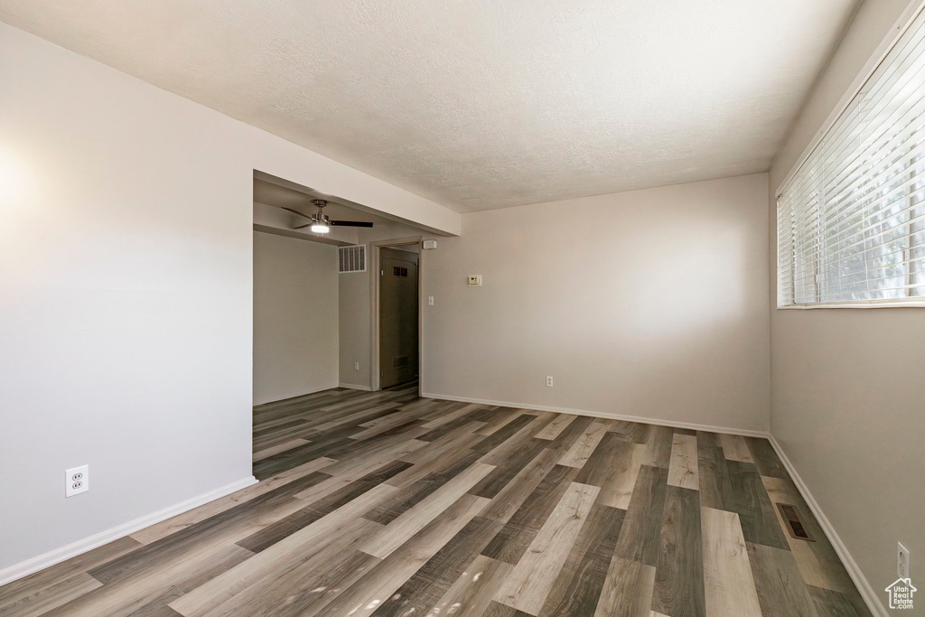 Photo 6 for MLS #2117693 at 803 E 6th Ave