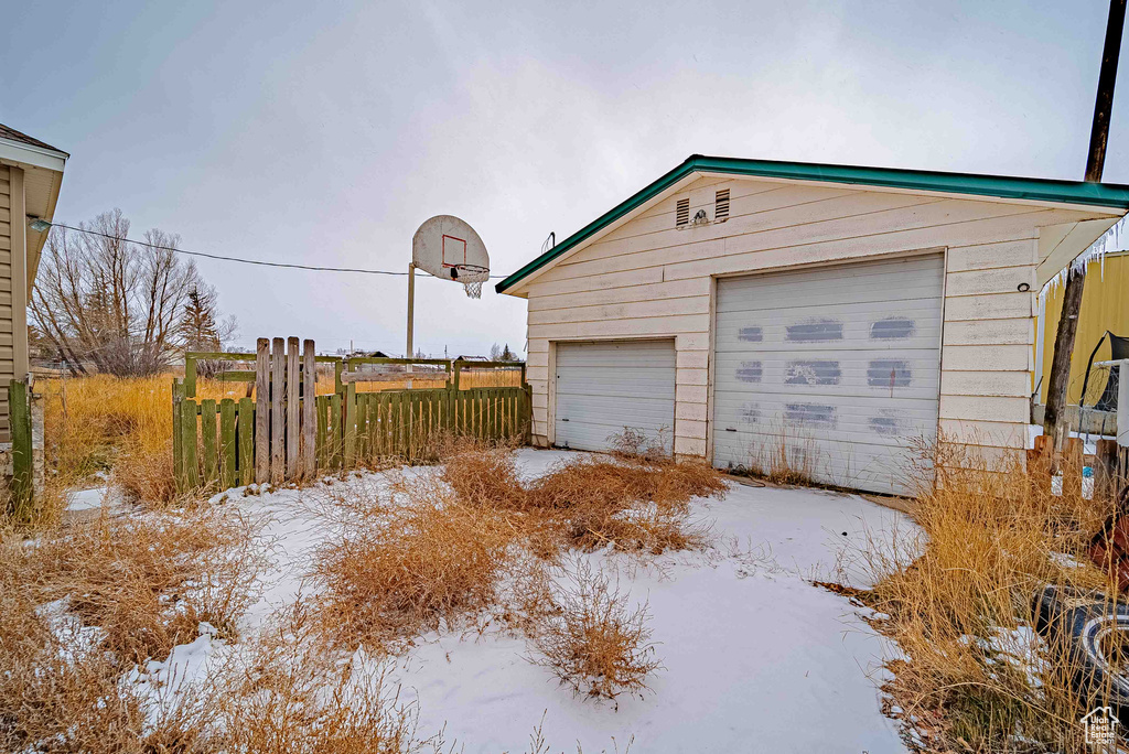 Photo 29 for MLS #2117699 at 155 N Main St