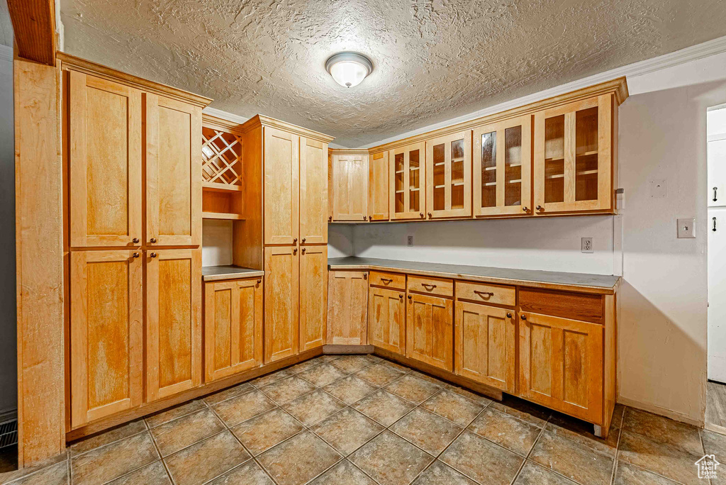 Photo 8 for MLS #2117699 at 155 N Main St
