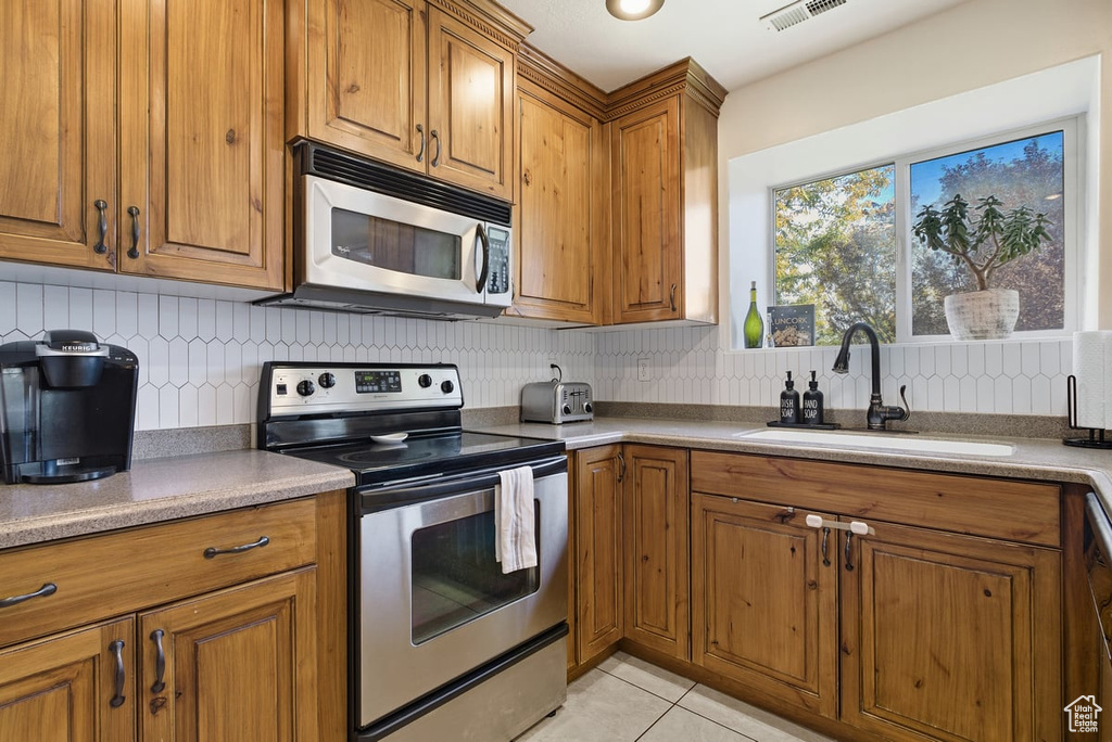 Photo 11 for MLS #2117711 at 5422 W Island Creek Dr