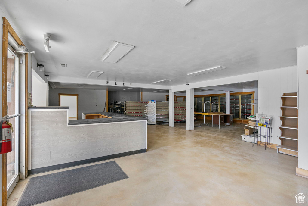 Photo 4 for MLS #2117713 at 510 N Main St