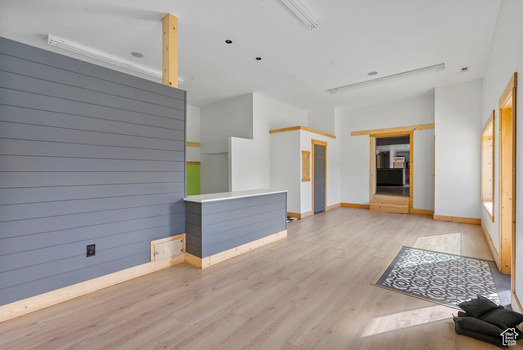 Photo 13 for MLS #2117713 at 510 N Main St