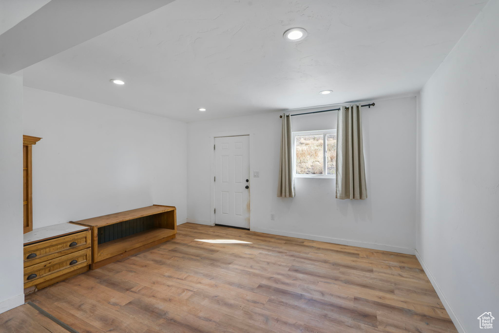 Photo 17 for MLS #2117714 at 1290 Echo Creek Rd
