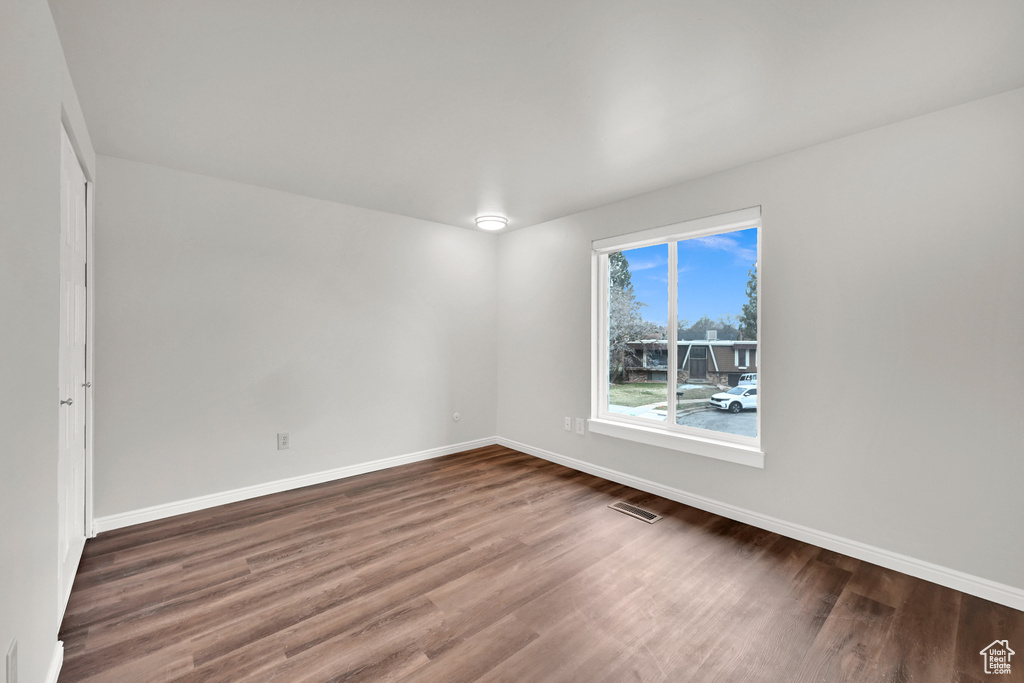 Photo 9 for MLS #2117717 at 1522 Robins Cir