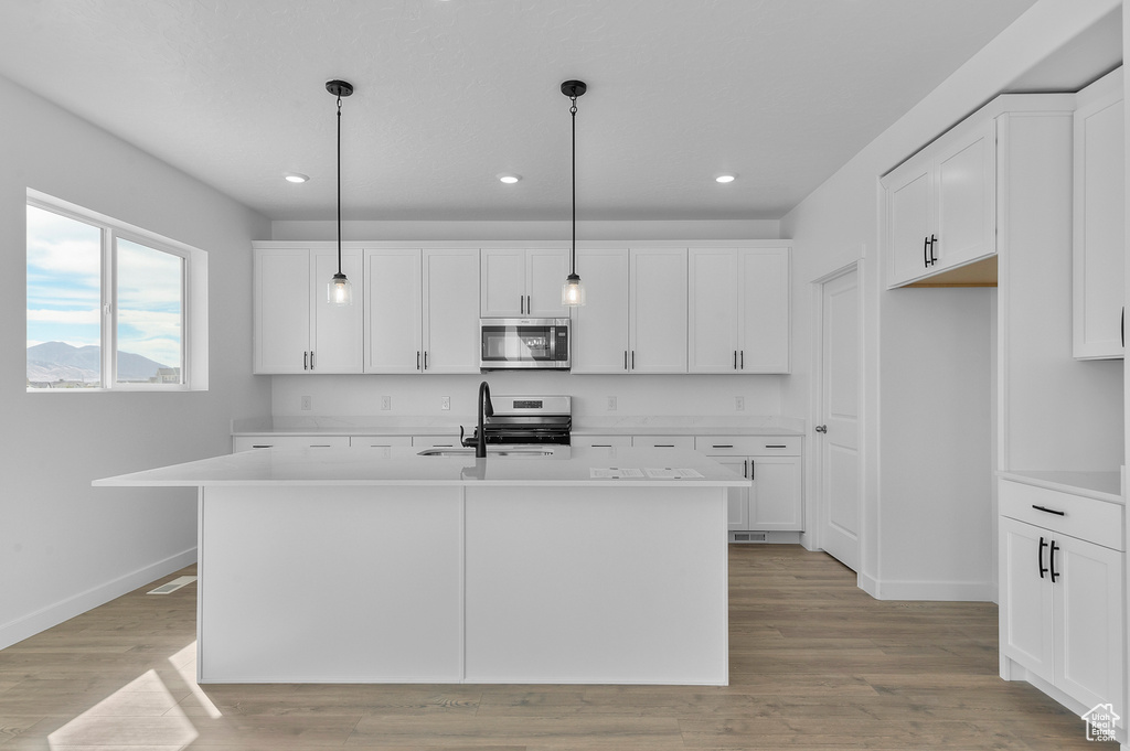 Photo 11 for MLS #2117726 at 740 W Cherry St #205
