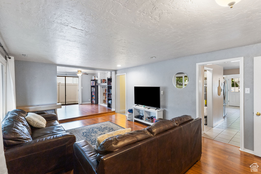Photo 10 for MLS #2117730 at 1375 W 1460 North