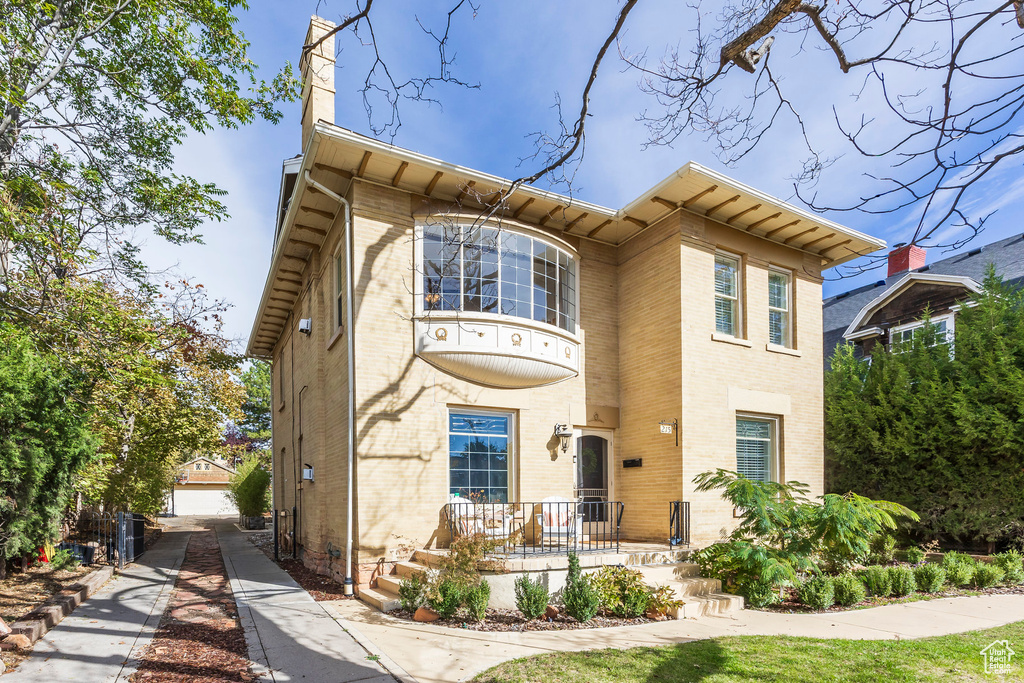 Photo 42 for MLS #2117731 at 215 E 2nd Ave