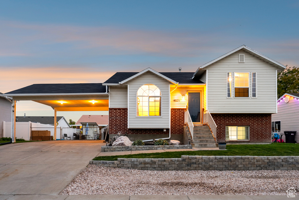 Photo 31 for MLS #2117753 at 4021 W 5000 South