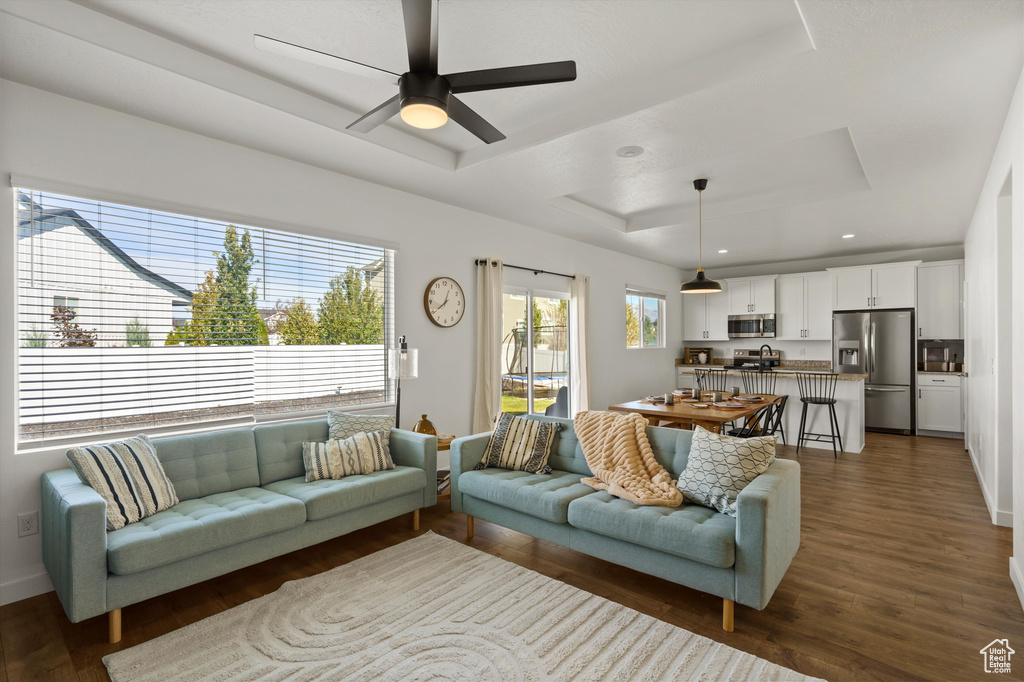 Photo 6 for MLS #2117755 at 721 S School House Rd