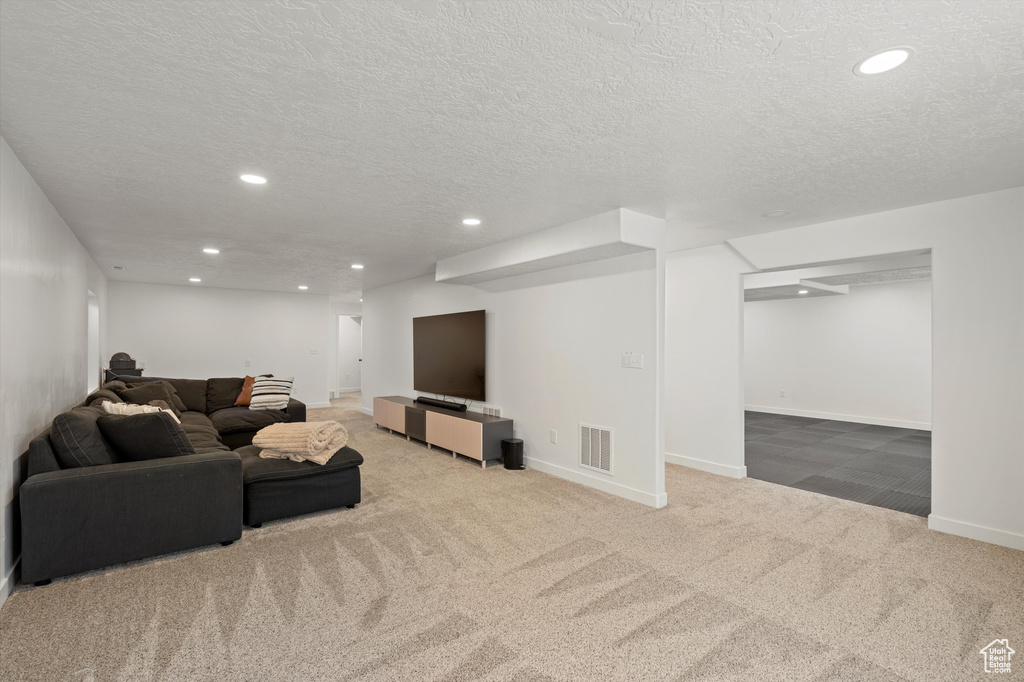 Photo 22 for MLS #2117755 at 721 S School House Rd