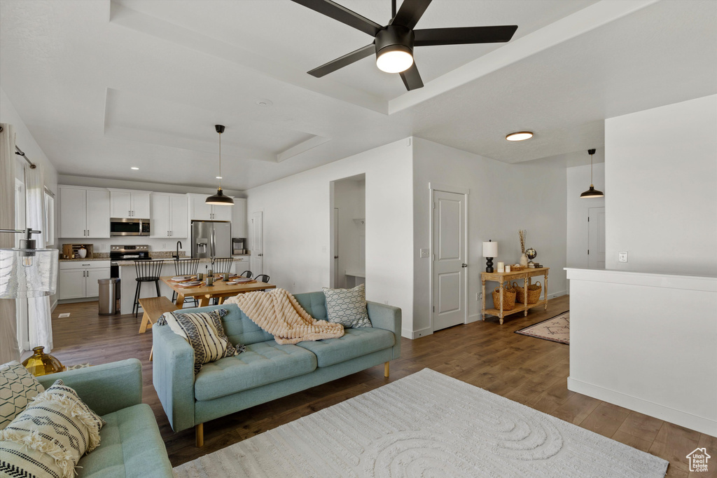 Photo 7 for MLS #2117755 at 721 S School House Rd