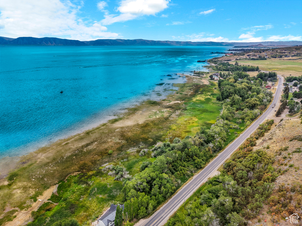 2220 N BEAR LAKE BLVD Garden City, UT 84028