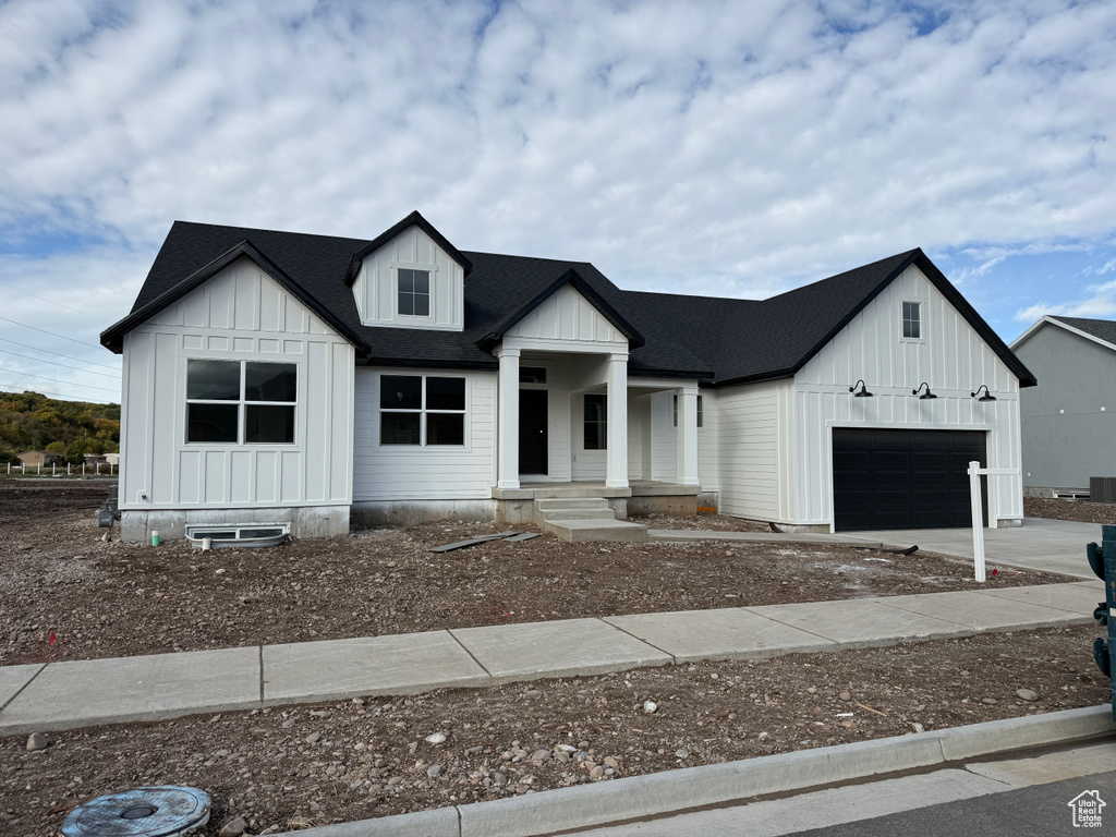 Photo 2 for MLS #2117778 at 6365 S Ray Dr #106