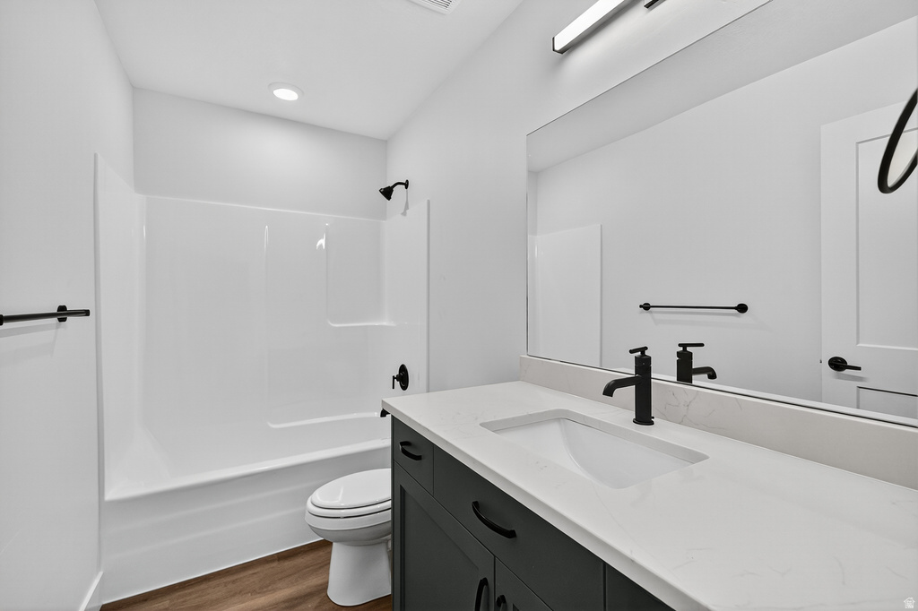 6365 S RAY DR #106 South Weber, UT 84405