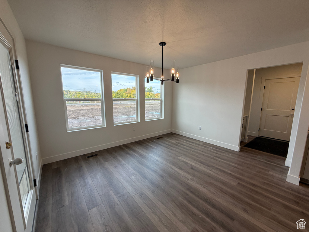 Photo 7 for MLS #2117778 at 6365 S Ray Dr #106