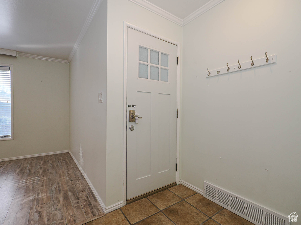 Photo 5 for MLS #2117794 at 3012 E Casto Ln
