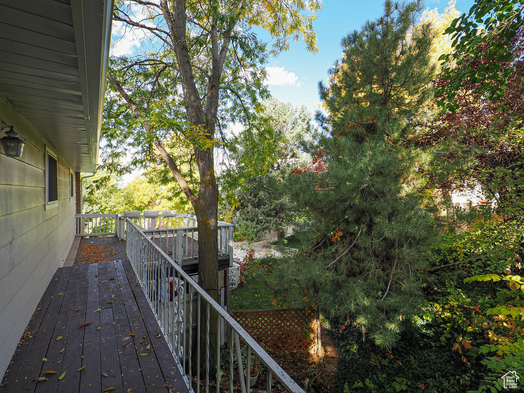 Photo 17 for MLS #2117794 at 3012 E Casto Ln