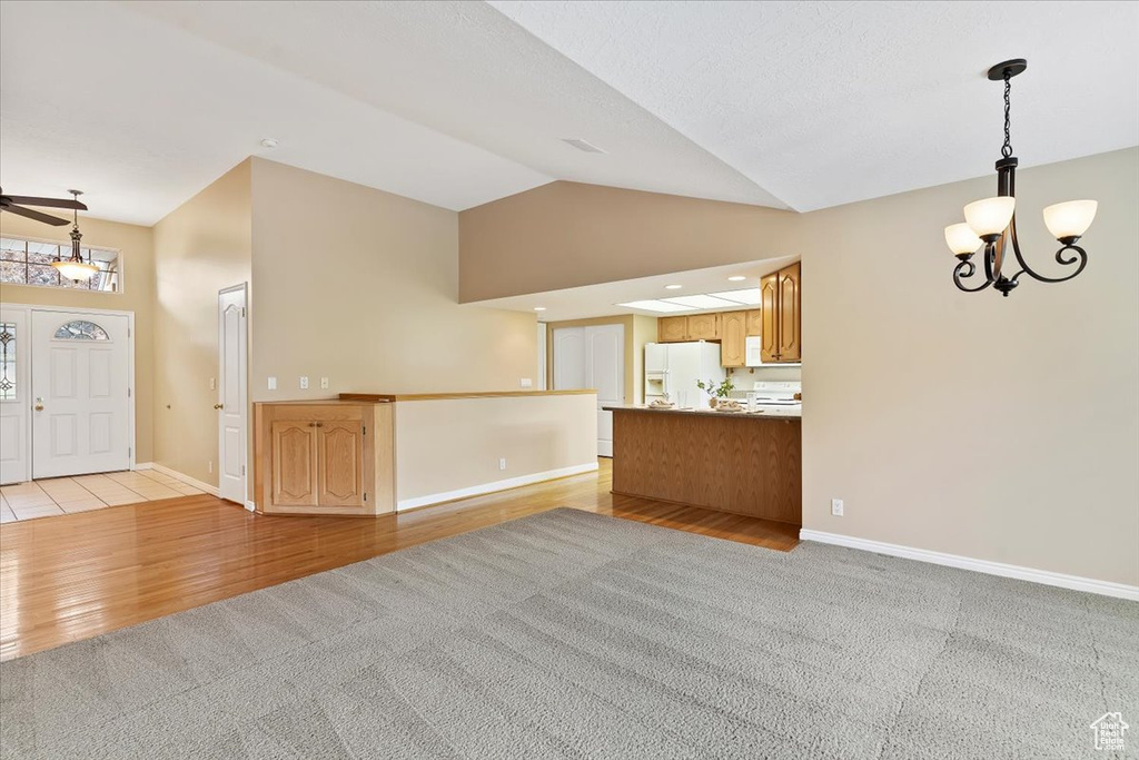 Photo 4 for MLS #2117796 at 5522 S 600 East