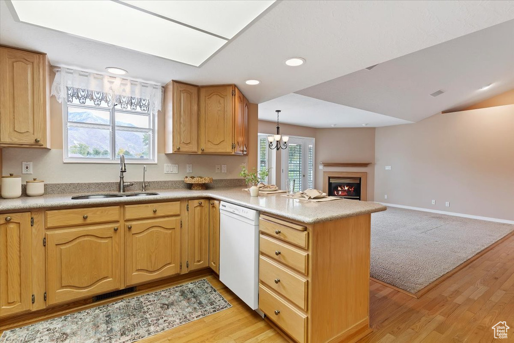 Photo 9 for MLS #2117796 at 5522 S 600 East