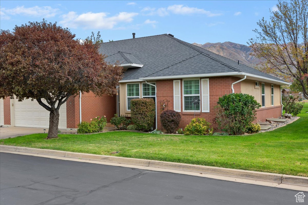 Photo 2 for MLS #2117796 at 5522 S 600 East