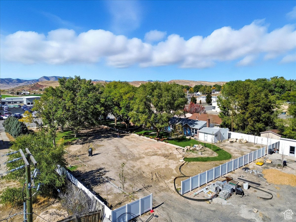 395 S MAIN Gunnison, UT 84634