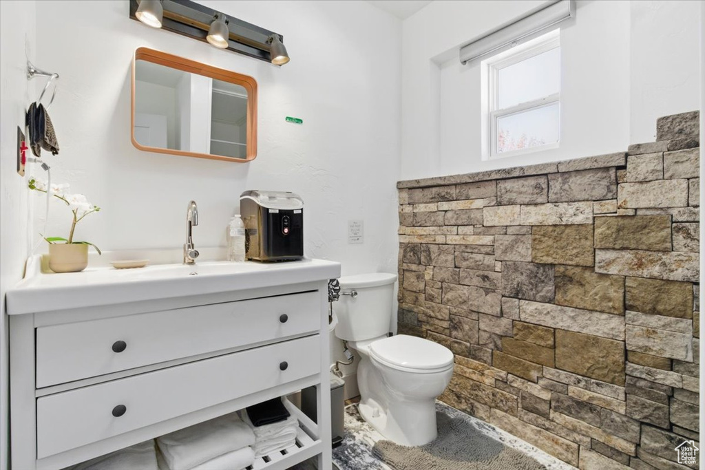 395 S MAIN Gunnison, UT 84634
