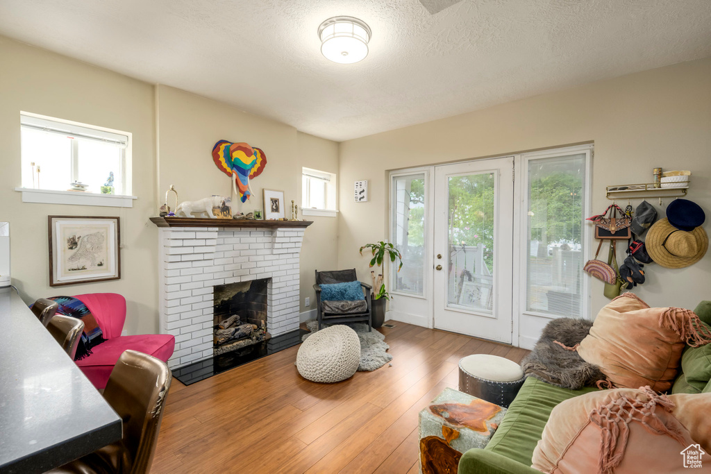 Photo 4 for MLS #2117799 at 1326 S Green St