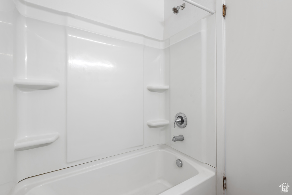 Photo 13 for MLS #2117810 at 1531 S 450 East