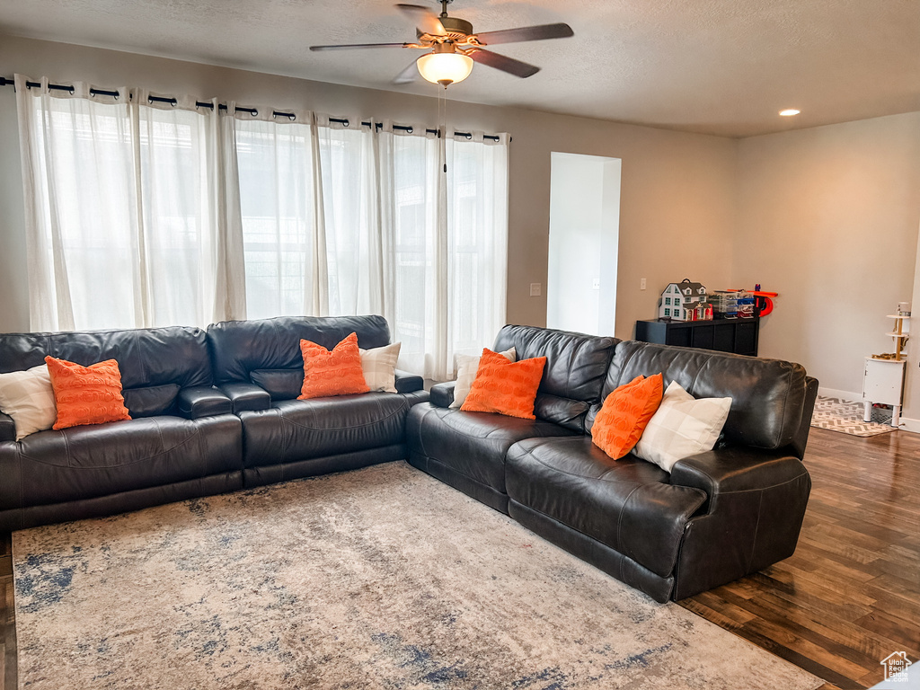 10804 S GRESHAM DR South Jordan, UT 84009