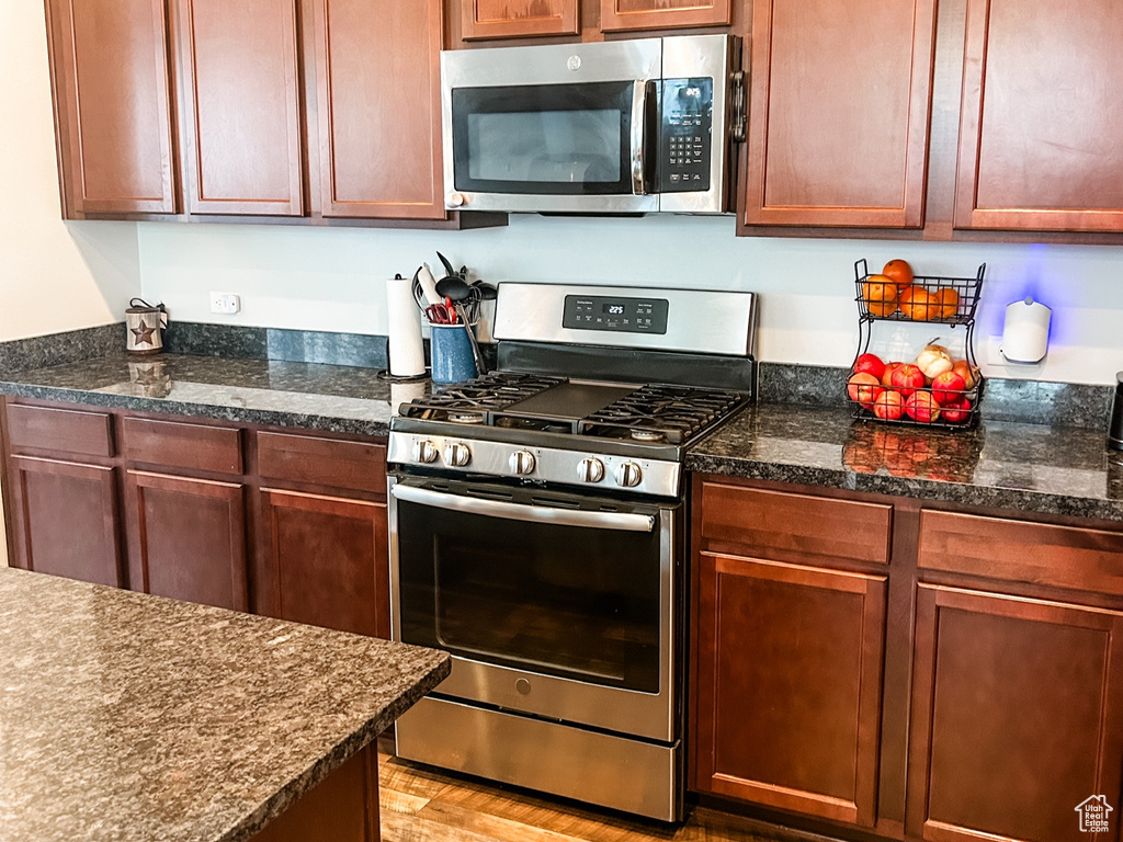 10804 S GRESHAM DR South Jordan, UT 84009