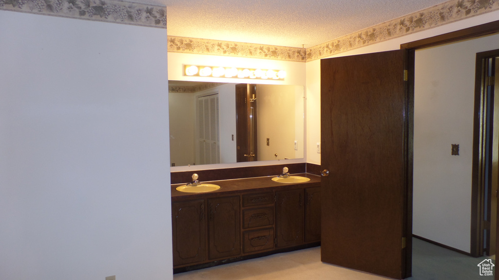 Photo 15 for MLS #2117816 at 5539 S Danube Dr