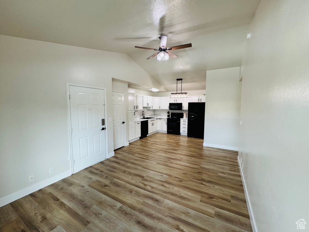 8077 W COPPERFIELD PL #32 Magna, UT 84044