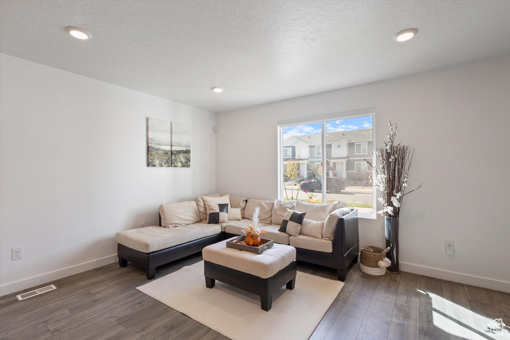 67 N VOYAGER LN Saratoga Springs, UT 84045