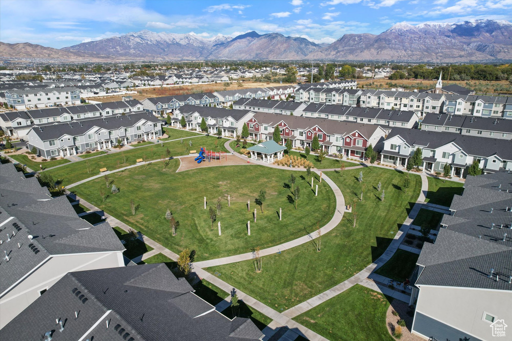 67 N VOYAGER LN Saratoga Springs, UT 84045